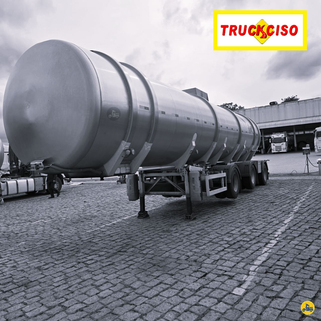 CARRETA SEMI-REBOQUE TANQUE INOX TRUCKCISO ARAUCARIA PARANÁ PR